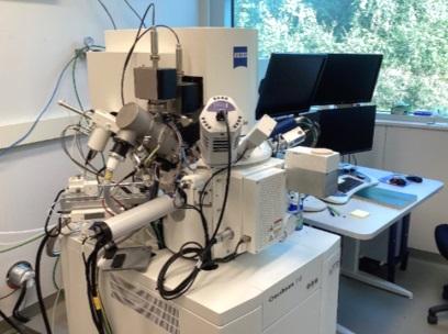 Zeiss Crossbeam 340 focused Ion Beam-Scanning Electron Microscope